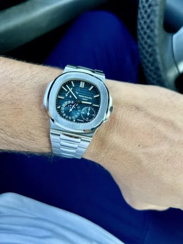 Patek Philippe Nautilus Steel Blue Dial Moon Phase 5712/1A-001 Supreme Replica Edition photo review