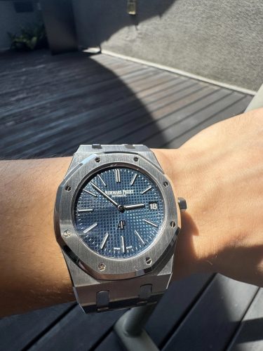 Audemars Piguet Royal Oak “Jumbo” Extra-Thin 15202ST.OO.1240ST.01 “Jumbo” Collector’s Replica photo review