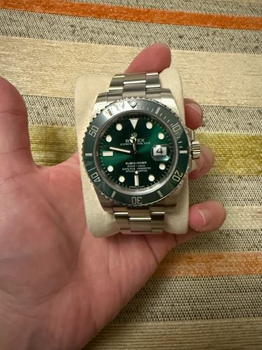 Rolex Submariner Date 116610LV “Hulk” Luxury Clone Quality photo review