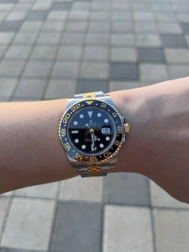 Superclone Rolex GMT-Master II Black Dial “Zombie” 126713GRNR photo review