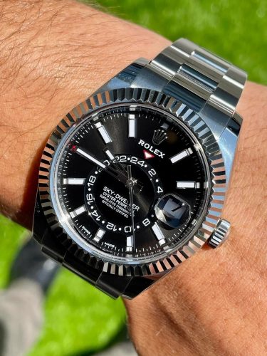 Rolex Sky-Dweller 326934 Black Dial Timepiece Ultra Fine Replica photo review