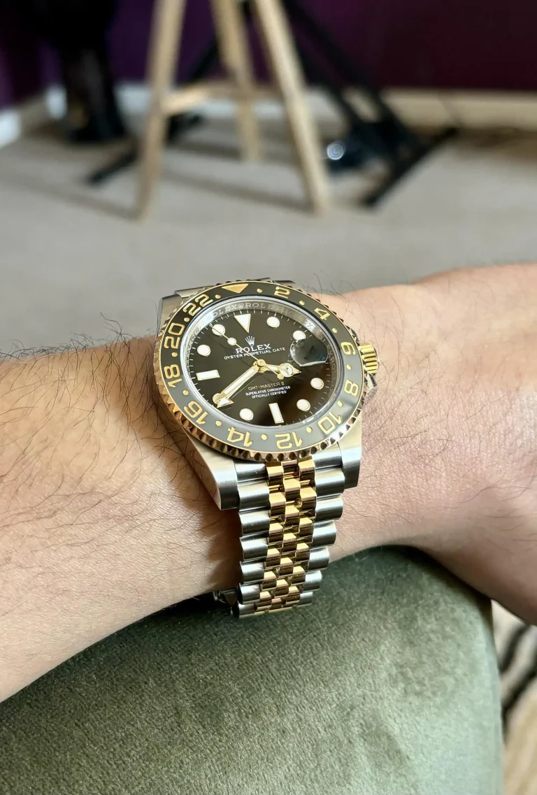 Superclone Rolex GMT-Master II Black Dial “Zombie” 126713GRNR photo review