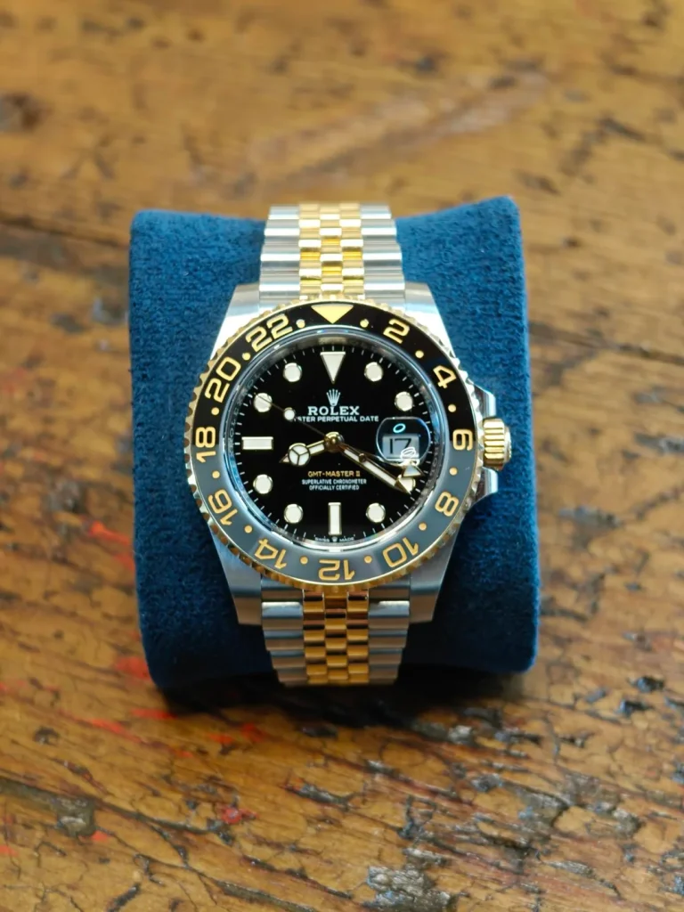 Superclone Rolex GMT-Master II Black Dial “Zombie” 126713GRNR photo review